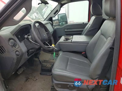 Zdjęcie 7 z 12 samochodu: 2013 FORD F550 SUPER DUTY TRUCK CAB AND CHASSIS VIN:1FDGF5HT5DEA42273 - miniatura