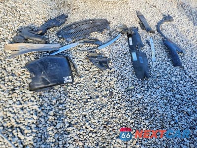Zdjęcie 12 z 13 samochodu: 2000 CHEVROLET SILVERADO K1500 VIN:1GCEK19T8YE207432 - miniatura