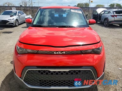 Piąte zdjęcie samochodu w środku: 2025 KIA SOUL LX VIN:KNDJ23AU2S7257382 - miniatura