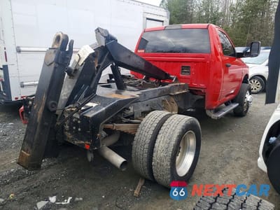 Trzecie zdjęcie samochodu z tyłu: 2016 RAM 4500 VIN:3C7WRKAL1GG238713 - miniatura