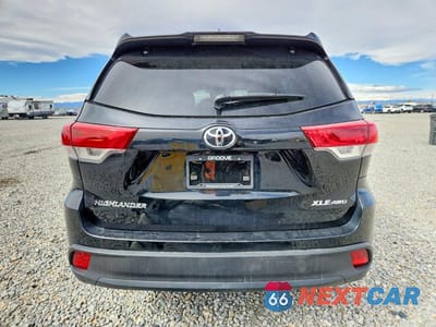 Zdjęcie 6 z 14 samochodu: 2018 TOYOTA HIGHLANDER XLE VIN:5TDJZRFHXJS548923 - miniatura