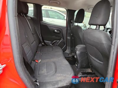 Zdjęcie 11 z 14 samochodu: 2019 JEEP RENEGADE LATITUDE VIN:ZACNJBBB1KPK50290 - miniatura