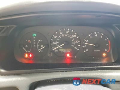 Zdjęcie 9 z 12 samochodu: 2001 TOYOTA CAMRY LE V6 VIN:4T1BF22K81U121611 - miniatura