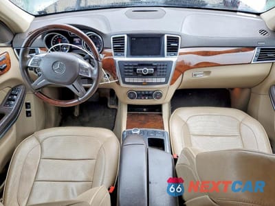 Zdjęcie 8 z 12 samochodu: 2014 MERCEDES-BENZ GL 550 4MATIC VIN:4JGDF7DE2EA325745 - miniatura