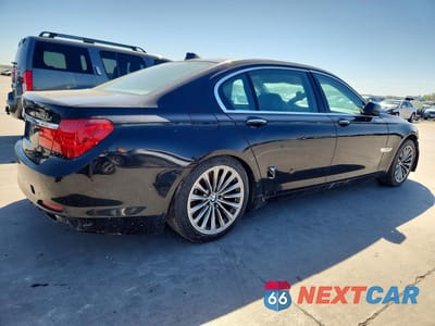 Trzecie zdjęcie samochodu z tyłu: 2011 BMW 750 LI VIN:WBAKB8C55BC851797 - miniatura