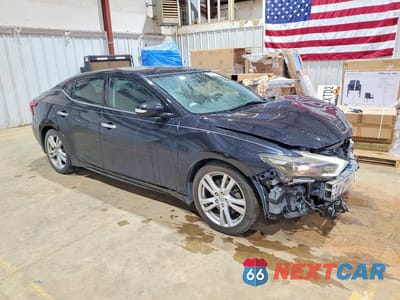 Czwarte zdjęcie samochodu z boku: 2016 NISSAN MAXIMA 3.5 SR VIN:1N4AA6AP6GC389919 - miniatura