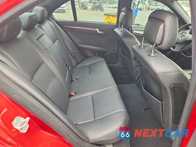 Zdjęcie 10 z 12 samochodu: 2009 MERCEDES-BENZ C 300 VIN:WDDGF54X59R077558 - miniatura