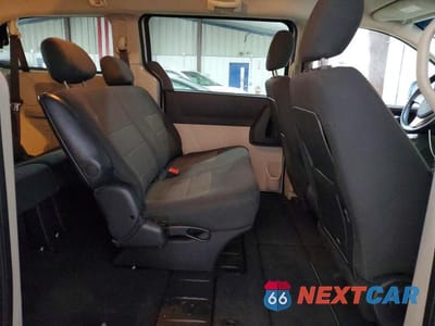 Zdjęcie 11 z 14 samochodu: 2008 DODGE GRAND CARAVAN SE VIN:2D8HN44H48R706063 - miniatura