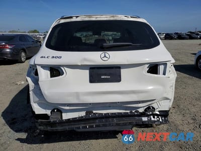 Zdjęcie 6 z 12 samochodu: 2022 MERCEDES-BENZ GLC 300 VIN:W1N0G8DB8NV360447 - miniatura