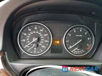 Zdjęcie 9 z 13 samochodu: 2011 BMW 328 XI VIN:WBAPK7G58BNN70270 - miniatura