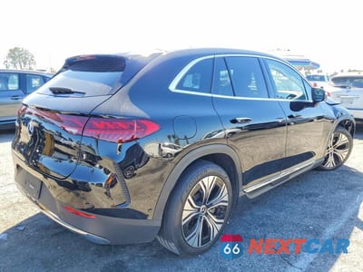 Trzecie zdjęcie samochodu z tyłu: 2023 MERCEDES-BENZ EQE SUV 350 4MATIC VIN:4JGGM1CB2PA039100 - miniatura