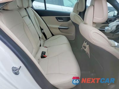 Zdjęcie 10 z 11 samochodu: 2022 MERCEDES-BENZ C 300 4MATIC VIN:W1KAF4HB0NR042502 - miniatura