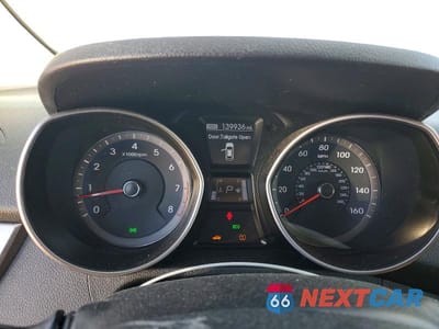 Zdjęcie 9 z 13 samochodu: 2014 HYUNDAI ELANTRA GT BASE VIN:KMHD35LH0EU194273 - miniatura
