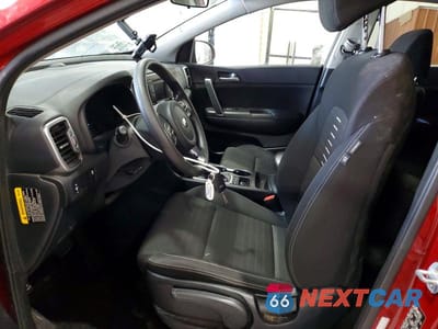 Zdjęcie 7 z 12 samochodu: 2018 KIA SPORTAGE LX VIN:KNDPMCACXJ7355456 - miniatura