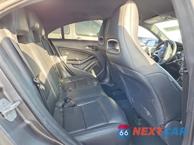 Zdjęcie 10 z 11 samochodu: 2014 MERCEDES-BENZ CLA 250 VIN:WDDSJ4EB3EN139286 - miniatura