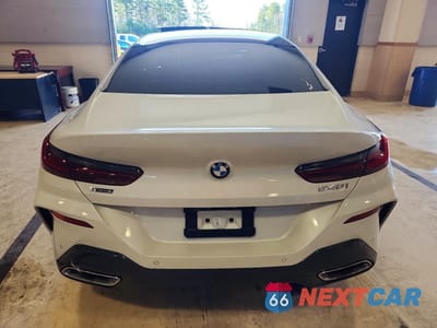 Zdjęcie 6 z 11 samochodu: 2022 BMW 840XI VIN:WBAGV4C03NCH03276 - miniatura