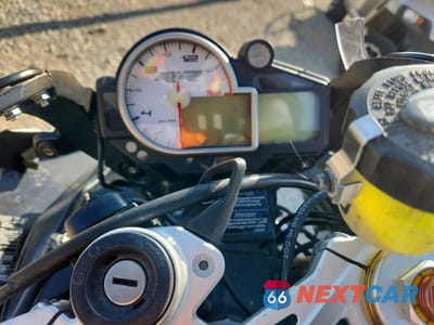 Zdjęcie 7 z 8 samochodu: 2012 BMW S 1000 RR VIN:WB105340XCZL15883 - miniatura