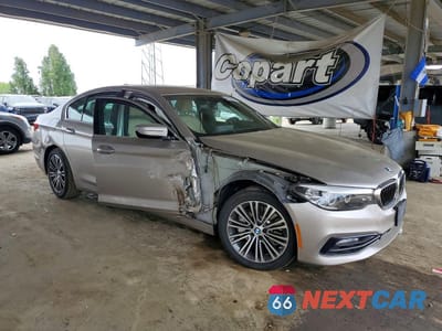 Czwarte zdjęcie samochodu z boku: 2018 BMW 530 I VIN:WBAJA5C59JWA39156 - miniatura