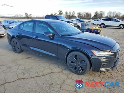 Czwarte zdjęcie samochodu z boku: 2022 VOLVO S60 B5 MOMENTUM VIN:7JRL12TZXNG157910 - miniatura