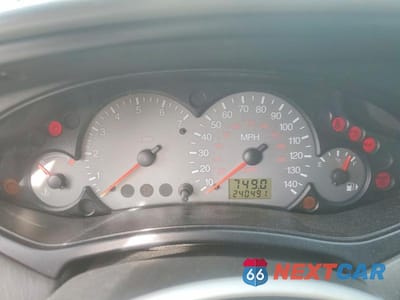 Zdjęcie 9 z 12 samochodu: 2003 FORD FOCUS VIN:3FAHP37333R106016 - miniatura