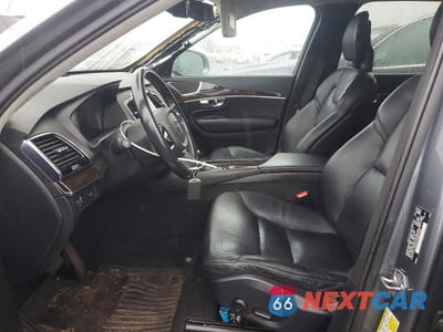 Zdjęcie 7 z 14 samochodu: 2017 VOLVO XC90 T6 VIN:YV4A22PK8H1106359 - miniatura