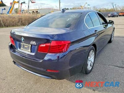 Czwarte zdjęcie samochodu z boku: 2011 BMW 528 I VIN:WBAFR1C50BC744595 - miniatura