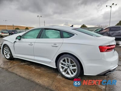 Drugie zdjęcie samochodu z przodu: 2024 AUDI A5 PREMIUM PLUS 45 VIN:WAUFACF50RA080741 - miniatura