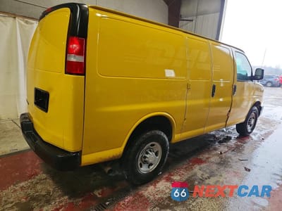 Trzecie zdjęcie samochodu z tyłu: 2023 CHEVROLET EXPRESS G2500 VIN:1GCWGAFP8P1107446 - miniatura