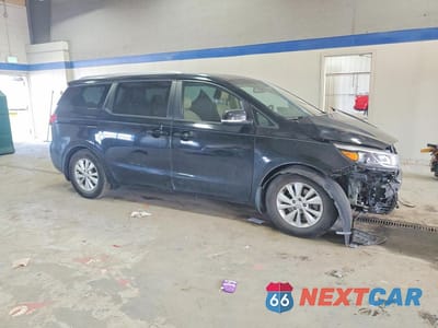 Czwarte zdjęcie samochodu z boku: 2017 KIA SEDONA LX VIN:KNDMB5C14H6329063 - miniatura