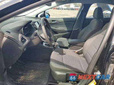 Zdjęcie 7 z 11 samochodu: 2019 CHEVROLET CRUZE LS VIN:3G1BC6SM8KS526738 - miniatura