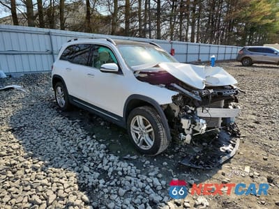 Czwarte zdjęcie samochodu z boku: 2023 MERCEDES-BENZ GLB 250 4MATIC VIN:W1N4M4HB0PW290405 - miniatura