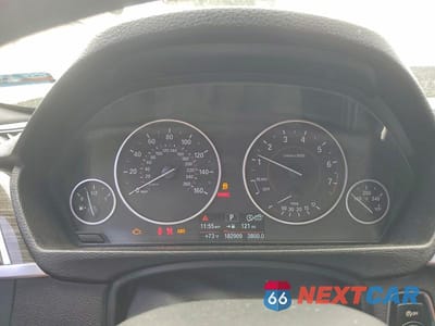 Zdjęcie 9 z 12 samochodu: 2016 BMW 328 I SULEV VIN:WBA8E9G50GNT84043 - miniatura