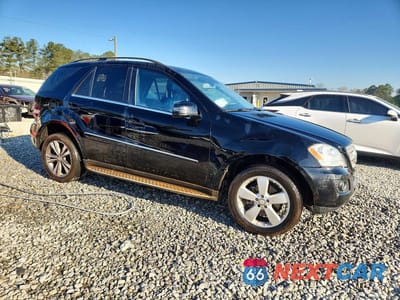 Czwarte zdjęcie samochodu z boku: 2011 MERCEDES-BENZ ML 350 VIN:4JGBB5GB2BA721520 - miniatura