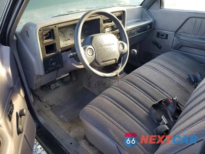 Zdjęcie 8 z 12 samochodu: 1996 DODGE DAKOTA VIN:1B7FL26P4TS668300 - miniatura