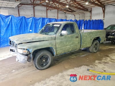1996 DODGE RAM 1500 1B7HC16X8TS702869 - główne zdjęcie licytacji z USA - miniatura