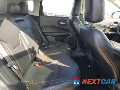 Zdjęcie 11 z 12 samochodu: 2019 JEEP COMPASS LIMITED VIN:3C4NJCCB1KT819462 - miniatura