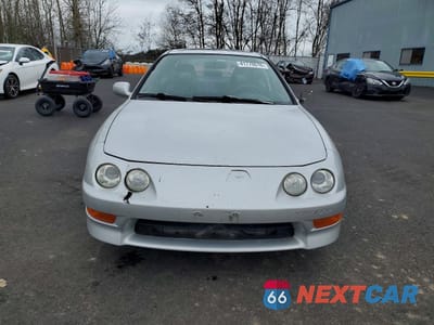 Piąte zdjęcie samochodu w środku: 2000 ACURA INTEGRA LS VIN:JH4DC445XYS010328 - miniatura
