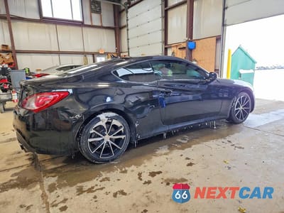 Trzecie zdjęcie samochodu z tyłu: 2011 HYUNDAI GENESIS COUPE 2.0T VIN:KMHHT6KD7BU048633 - miniatura