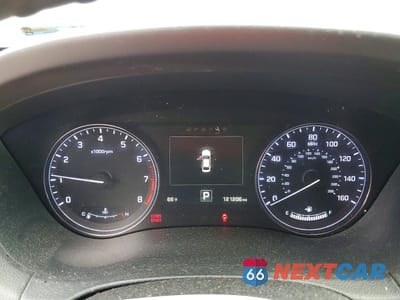 Zdjęcie 9 z 12 samochodu: 2017 GENESIS G80 3.8 VIN:KMHGN4JE2HU170104 - miniatura