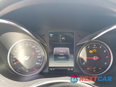 Zdjęcie 9 z 12 samochodu: 2017 MERCEDES-BENZ C 300 4MATIC VIN:WDDWJ4KB6HF388850 - miniatura