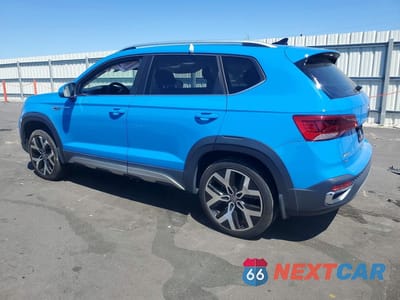 Drugie zdjęcie samochodu z przodu: 2022 VOLKSWAGEN TAOS SEL VIN:3VV2X7B24NM009818 - miniatura