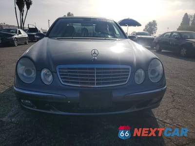 Piąte zdjęcie samochodu w środku: 2006 MERCEDES-BENZ E 350 VIN:WDBUF56J66A947493 - miniatura