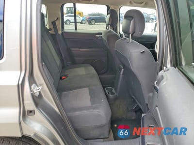 Zdjęcie 11 z 12 samochodu: 2013 JEEP PATRIOT SPORT VIN:1C4NJPBA8DD139275 - miniatura