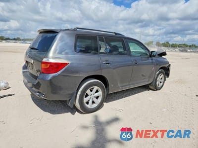 Trzecie zdjęcie samochodu z tyłu: 2010 TOYOTA HIGHLANDER BASE VIN:JTEZA3EH0A2009884 - miniatura