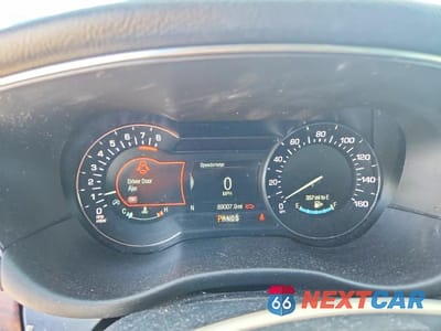 Zdjęcie 9 z 11 samochodu: 2019 LINCOLN MKC SELECT VIN:5LMCJ2C99KUL18445 - miniatura