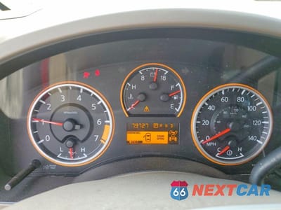 Zdjęcie 9 z 12 samochodu: 2011 NISSAN TITAN S VIN:1N6AA0EJ7BN323256 - miniatura