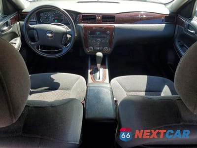 Zdjęcie 8 z 12 samochodu: 2010 CHEVROLET IMPALA LT VIN:2G1WB5EK1A1179840 - miniatura