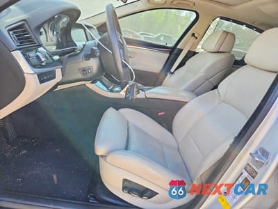 Zdjęcie 7 z 11 samochodu: 2013 BMW 550 I VIN:WBAFR9C59DDX80958 - miniatura