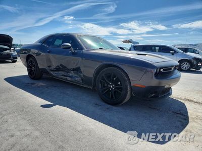 Czwarte zdjęcie samochodu z boku: 2018 DODGE CHALLENGER SXT VIN:2C3CDZAG3JH192064 - miniatura