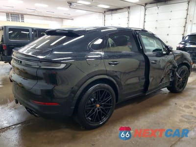 Trzecie zdjęcie samochodu z tyłu: 2025 PORSCHE CAYENNE COUPE VIN:WP1BA2AY5SDA29817 - miniatura